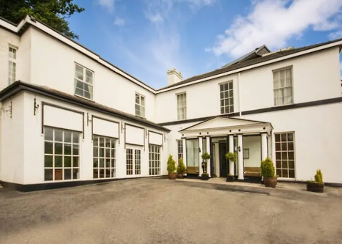 The Manor Hotel Crickhowell