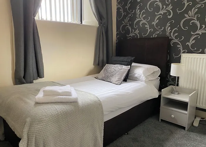 The Crown Hotel Newton Stewart