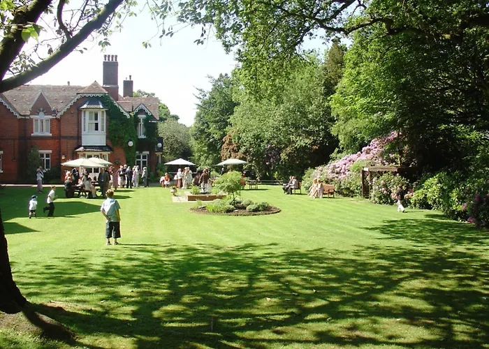 Barnt Green Hotels