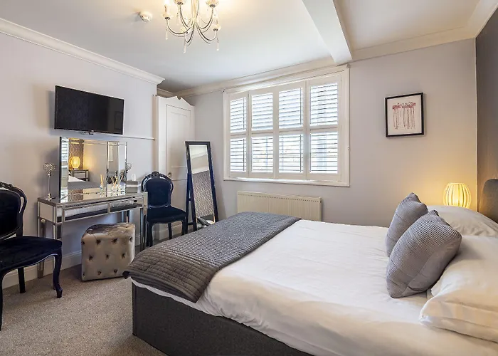 Hamiltons Boutique Hotel Southend-on-Sea