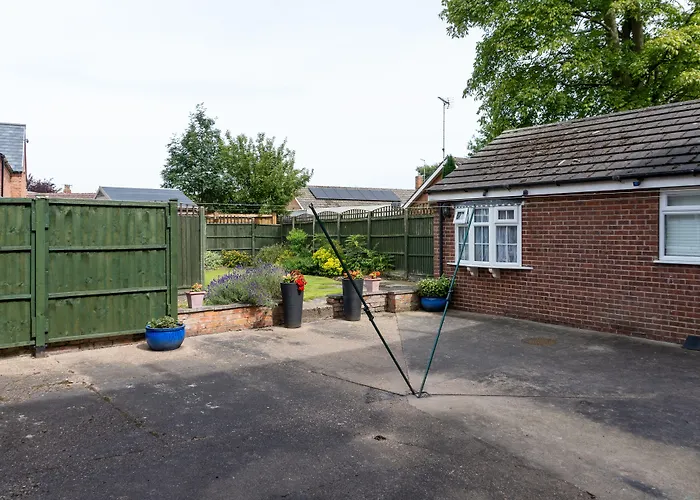The Lawns Guest House Retford