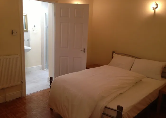 Avenue Inn Ilford