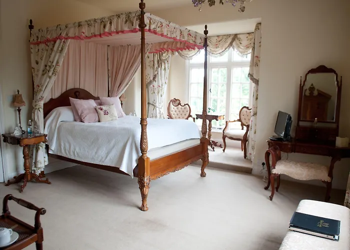 Dunsley Hall Hotel Kinver