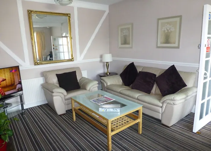 Prince Hotel Smethwick