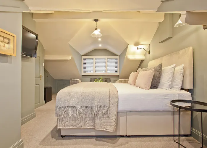 Newby Bridge Hotels
