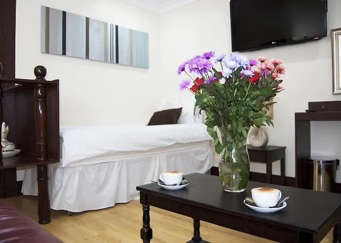 Villaggio Warrington 