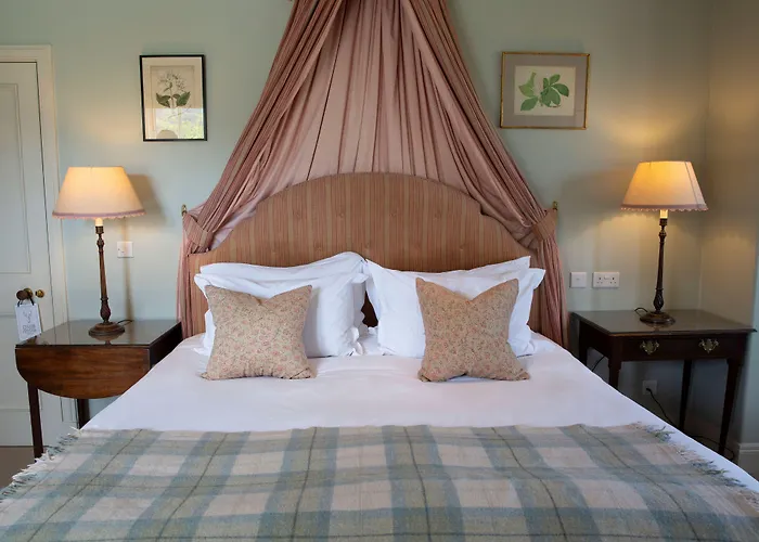 The Loch Lomond Arms Hotel Luss
