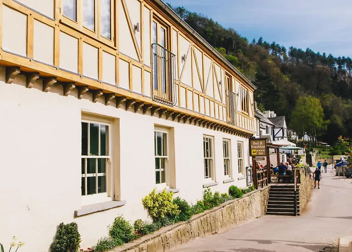 The Saracens Head Inn Symonds Yat