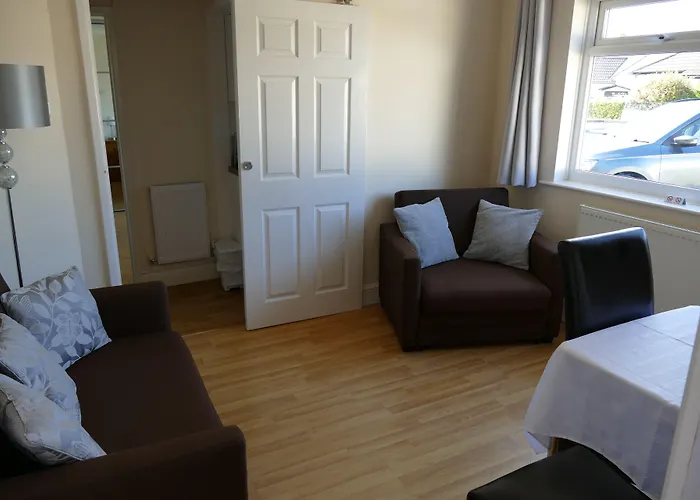 Magnolia Self Contained Suites Coalpit Heath