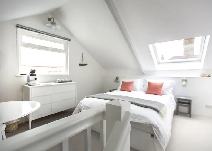 Bed and Breakfast The Old Pilchard Works Mousehole