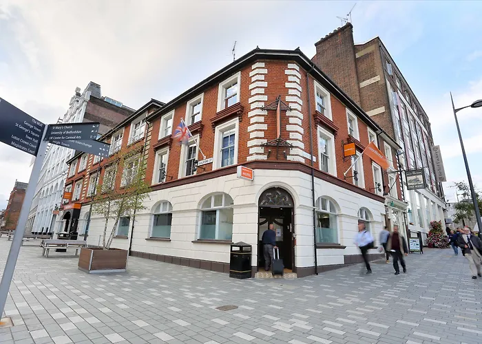 Citi Hotel London Luton By Belvilla