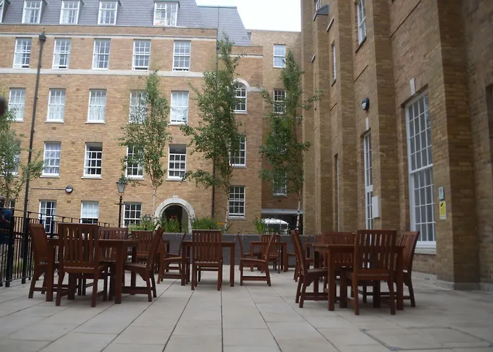 Goodenough College - University Residence Londra