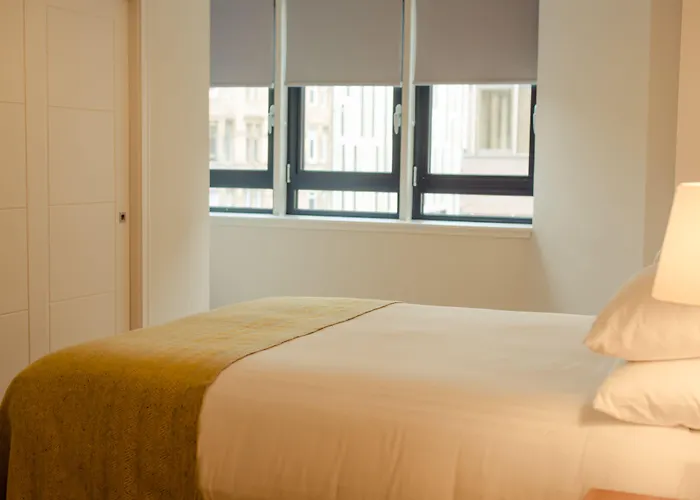 Premier Suites Plus Glasgow Bath Street