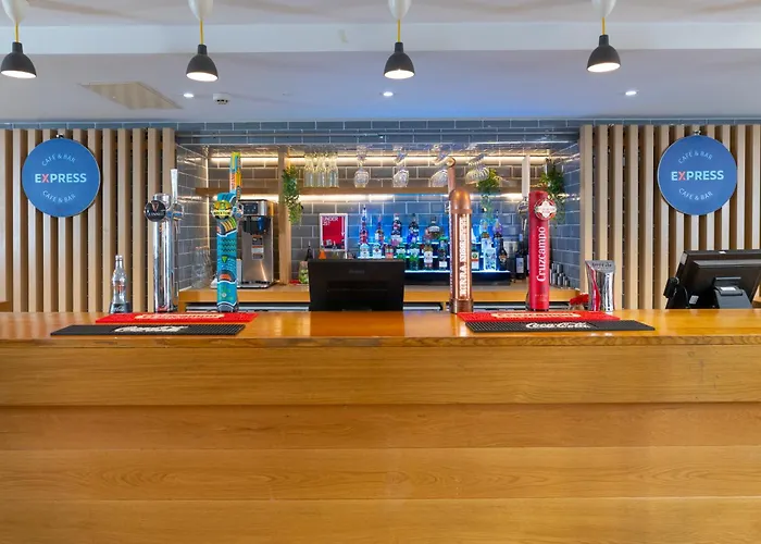 Holiday Inn Express Birmingham Airport Nec By Ihg Bickenhill