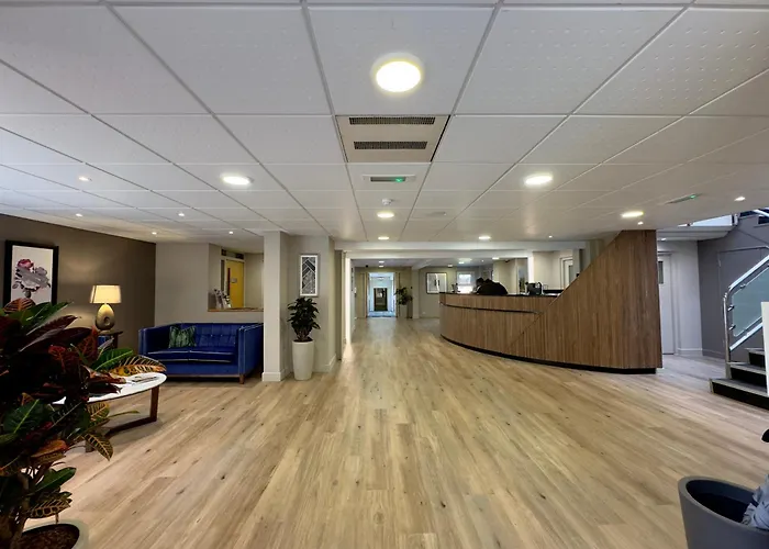 De Vere Horsley Estate East Horsley
