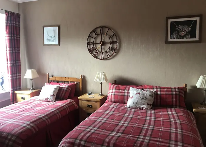 Dunclutha Guest House Leven 