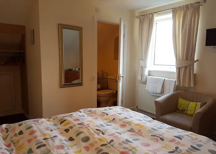 Aaron Lodge Guest House Leicester