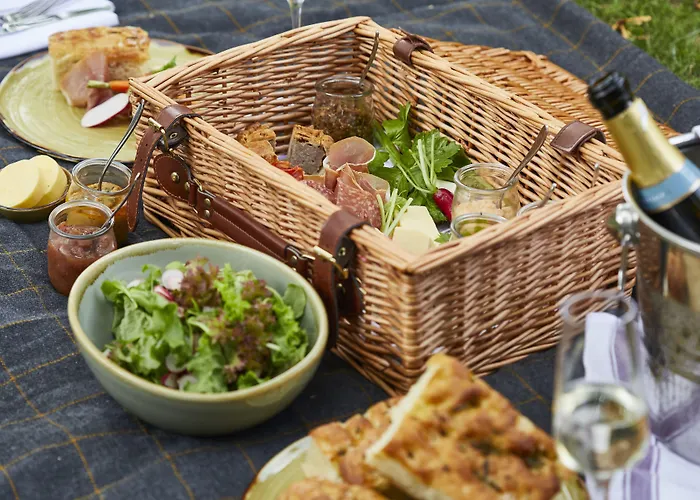 Corsham Hotels