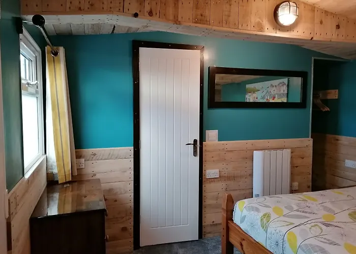 Pensalda Guest House New Quay