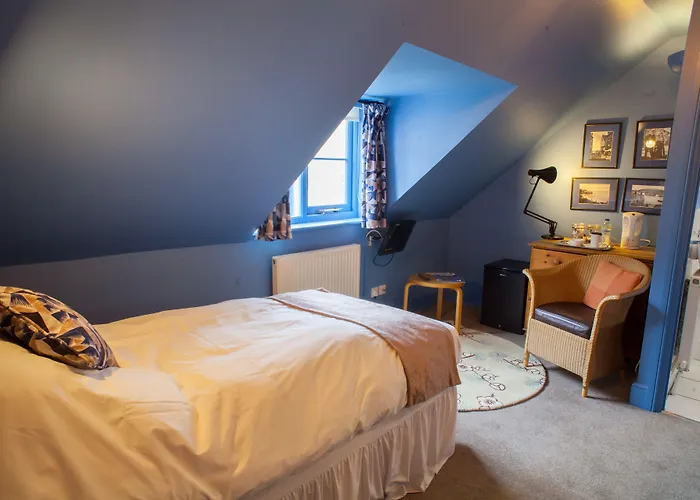 Hill View House Bed & Breakfast Dartmouth