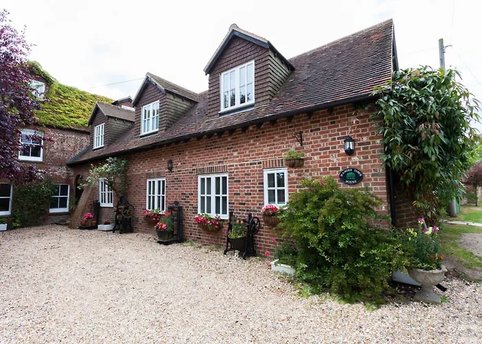 Hanger Down House Bed And Breakfast Arundel