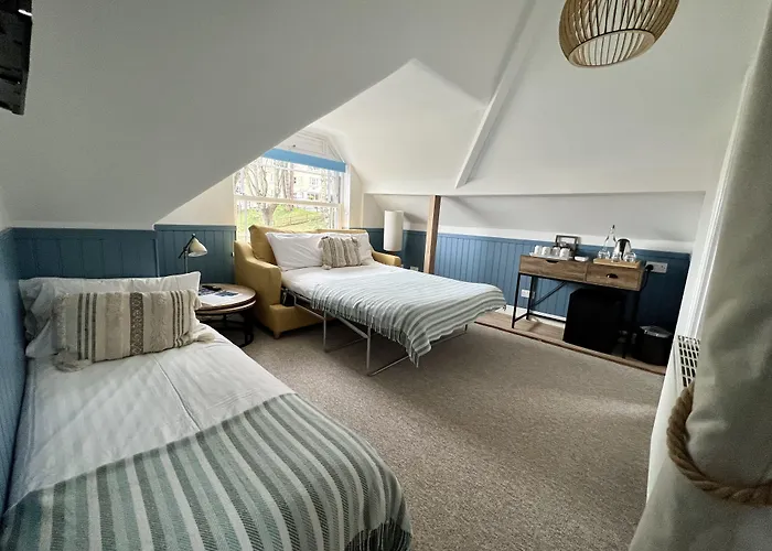Bed and Breakfast The Charterhouse Torquay