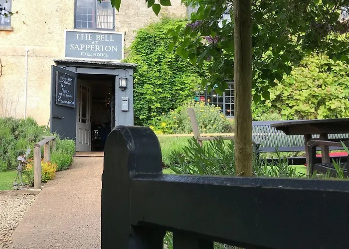 The Bell At Sapperton Bed & Breakfast Cirencester