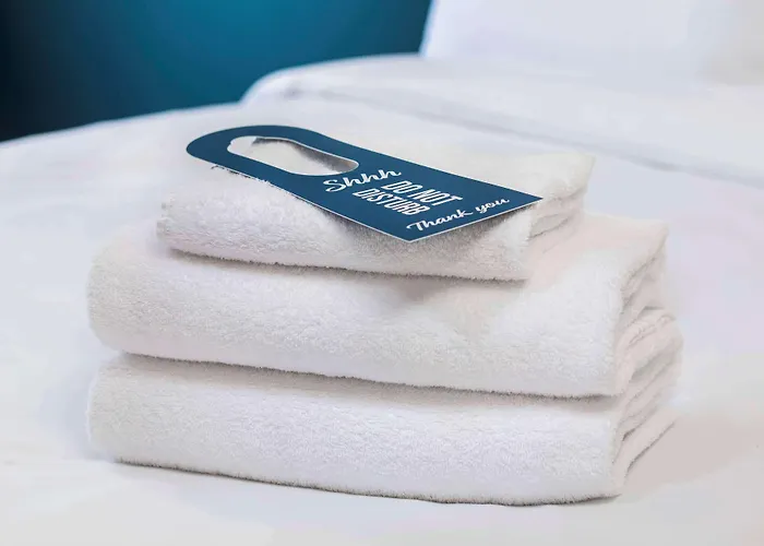 Hotels in Highclere
