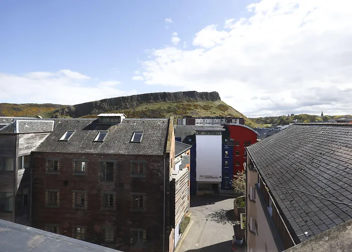 The Brewers Rooms Contemporary Aparthotel Edinburgh