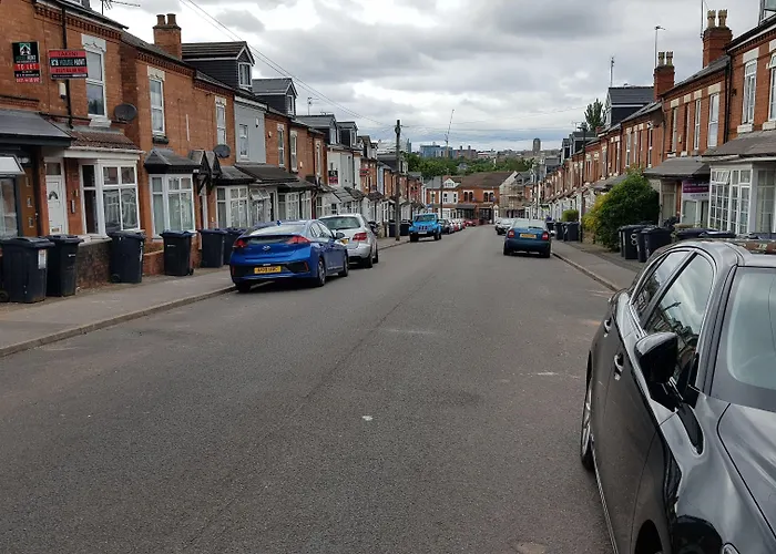 Double Ensuite Rooms Near City Centre Birmingham