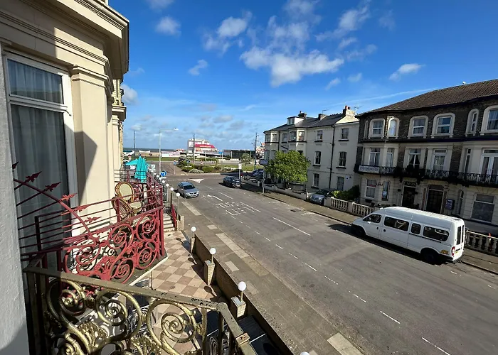 The Lyndhurst Guest House Great Yarmouth