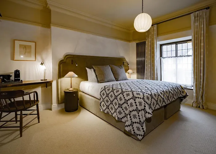 Tintern Hotels