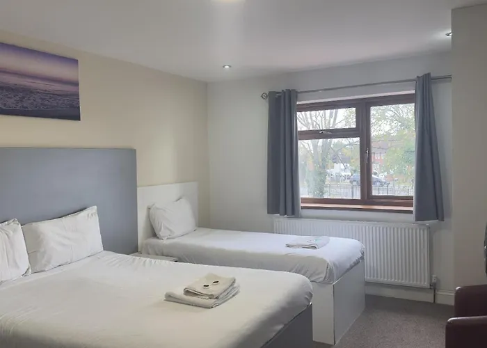 Travellers Hub Hotel Hounslow