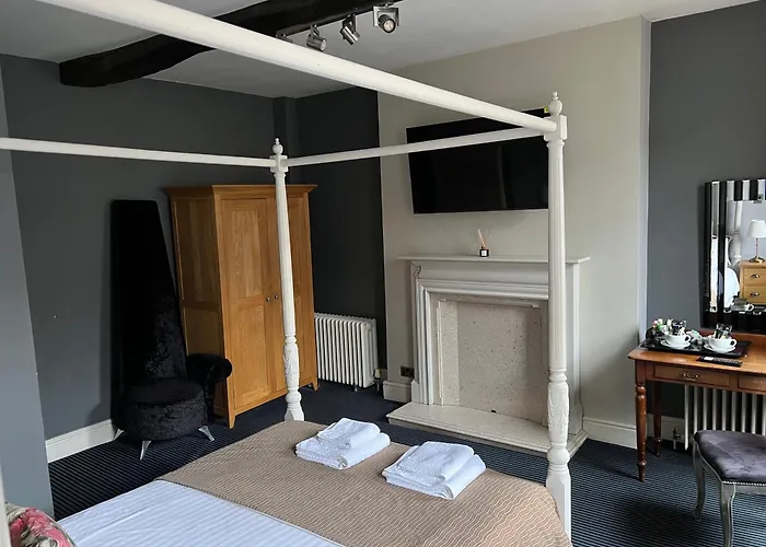 The Silk House Hotel Leek