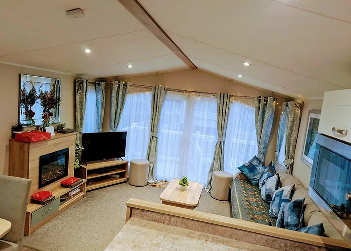 3 Bedroom Heaven Home Chichester