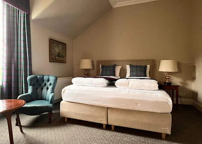 Kilfinan Hotels