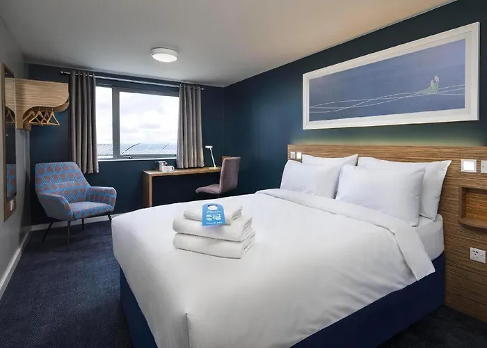 Binfield Hotels