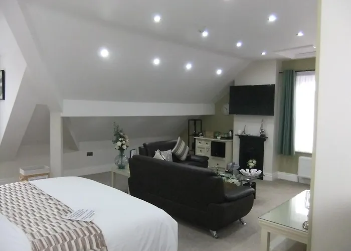 Fourrooms - Couples Only Blackpool