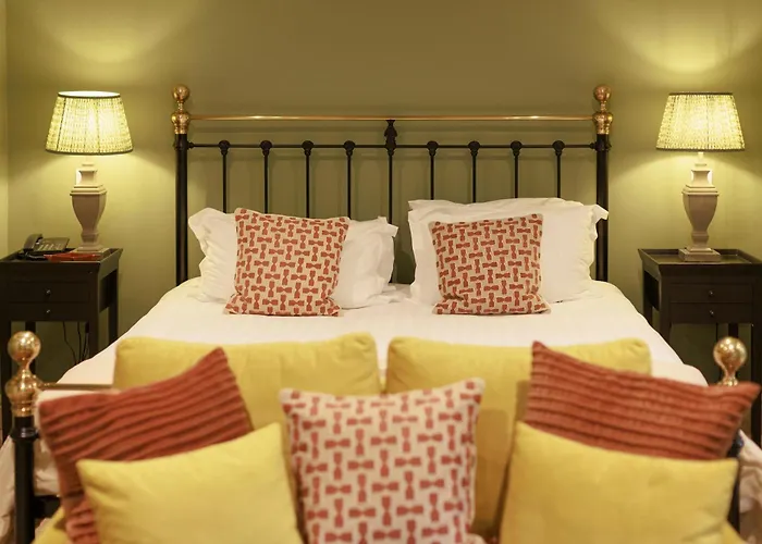 Bildeston Hotels