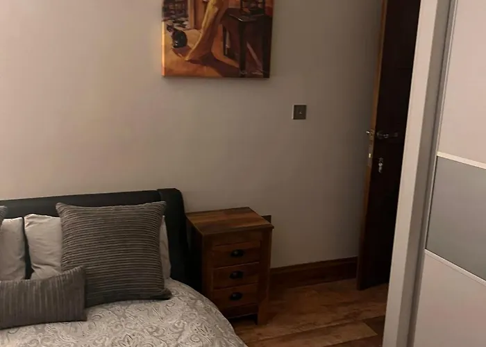 Santalijshoteliers Ltd Leicester