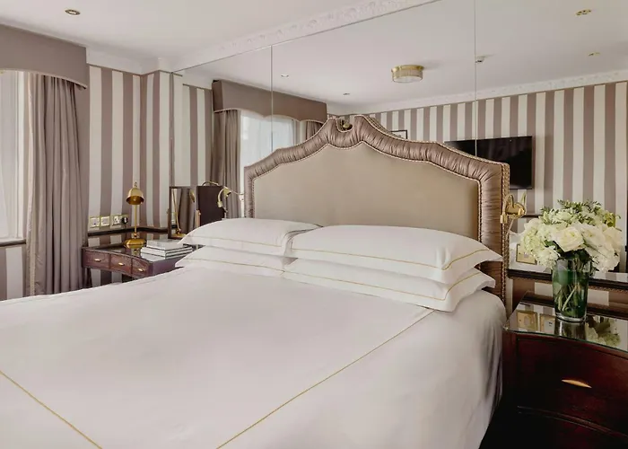 The Chesterfield Mayfair London - 4 star Hotel