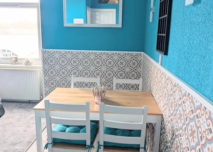 Commodore Guesthouse, Seaside Holiday Suites Rothesay