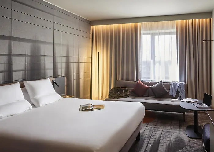 Novotel Cambridge North Milton 
