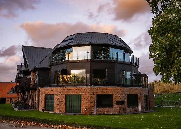Cave Hotel & Golf Resort Faversham