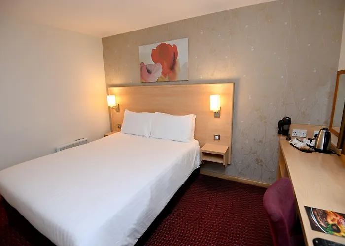 Hotels in Redditch