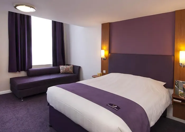 Premier Inn Glasgow City Centre South