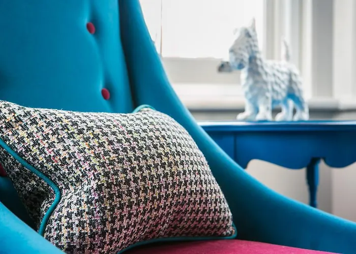 Dog And Fox Hotel London