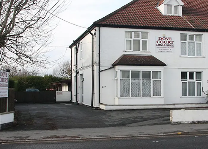 Dove Court Mini Lodge Almondsbury