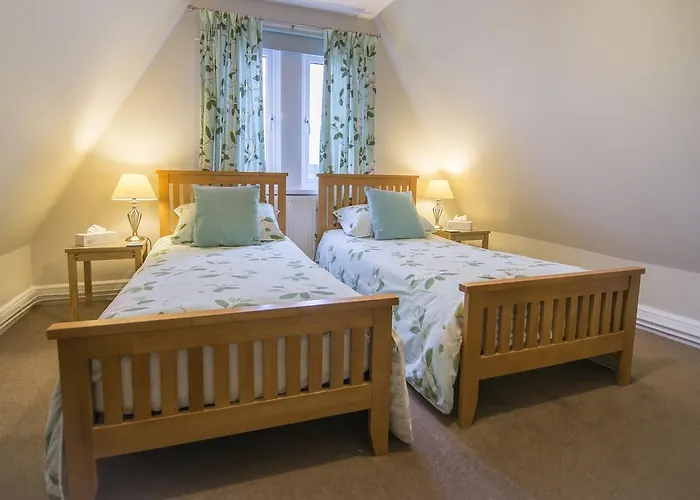 Marisha'S In Bath Villa