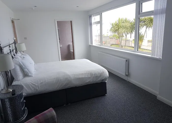 Halfway House Hotel Larne